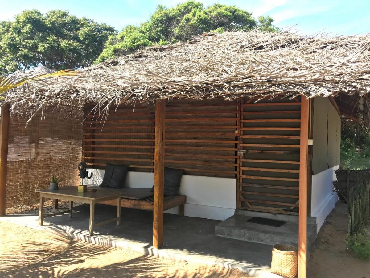 Upali Beach Surf Resort & Cafe Arugam Bay Luaran gambar