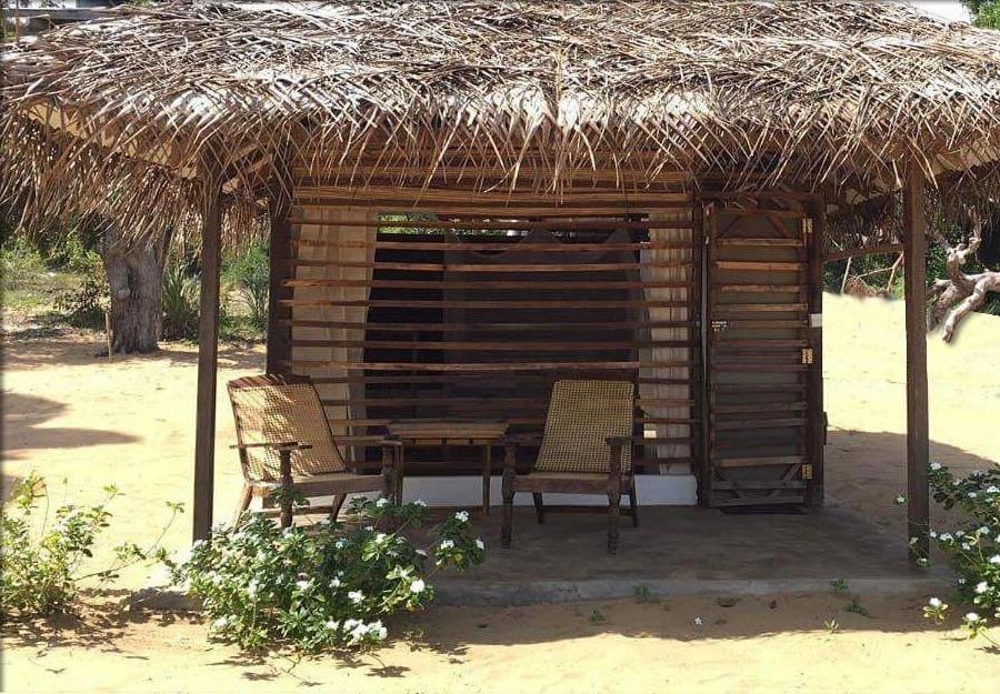 Upali Beach Surf Resort & Cafe Arugam Bay Luaran gambar