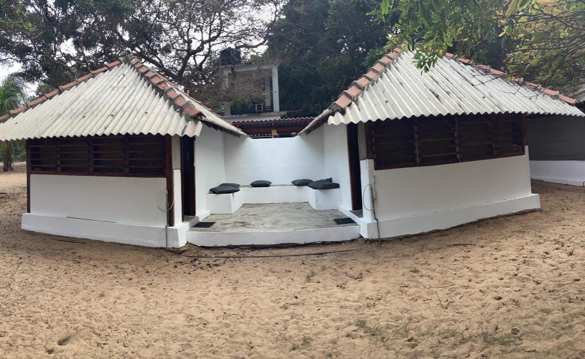 Upali Beach Surf Resort & Cafe Arugam Bay Luaran gambar